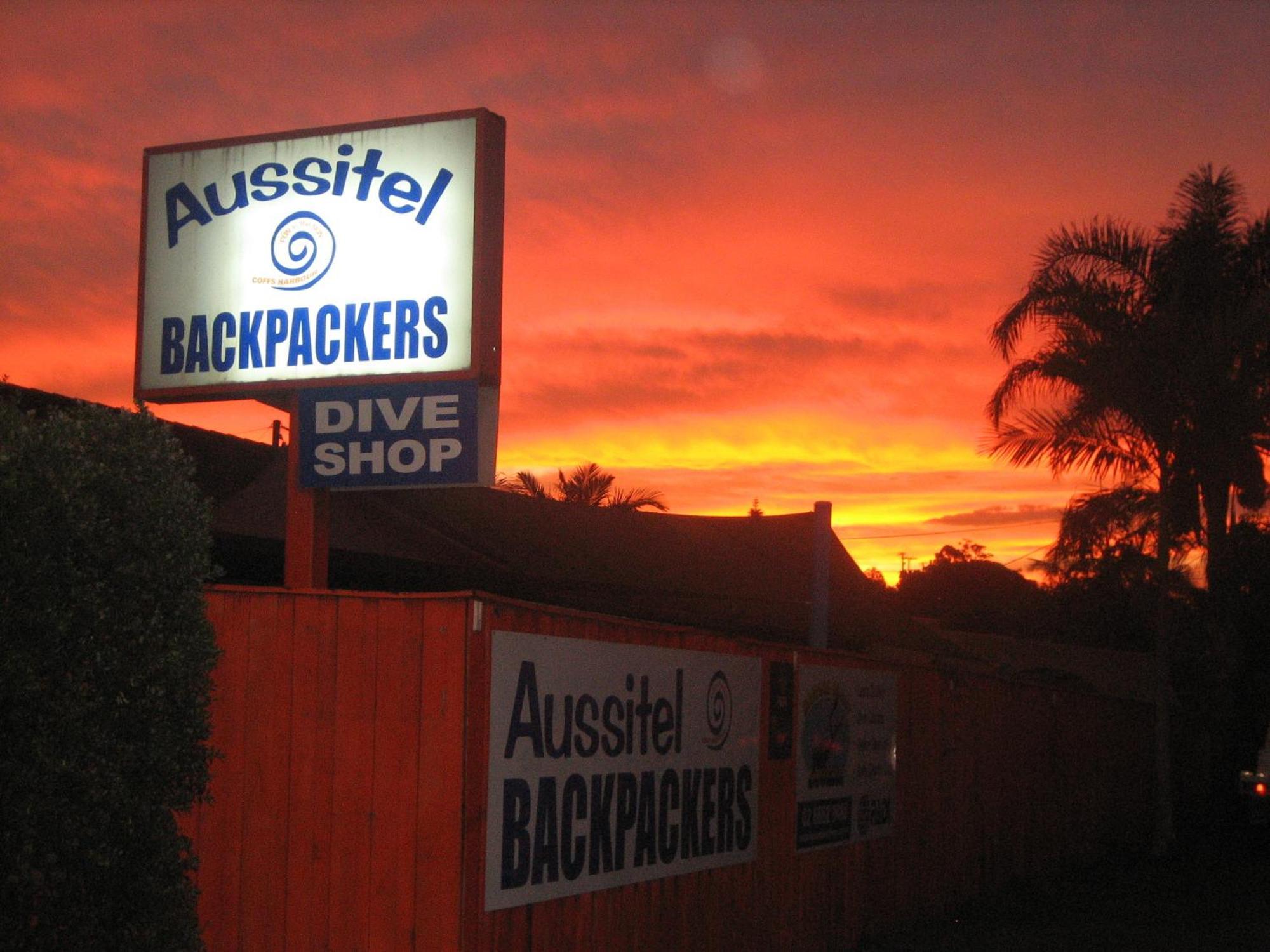 Aussitel Backpackers Hostel Coffs Harbour Buitenkant foto