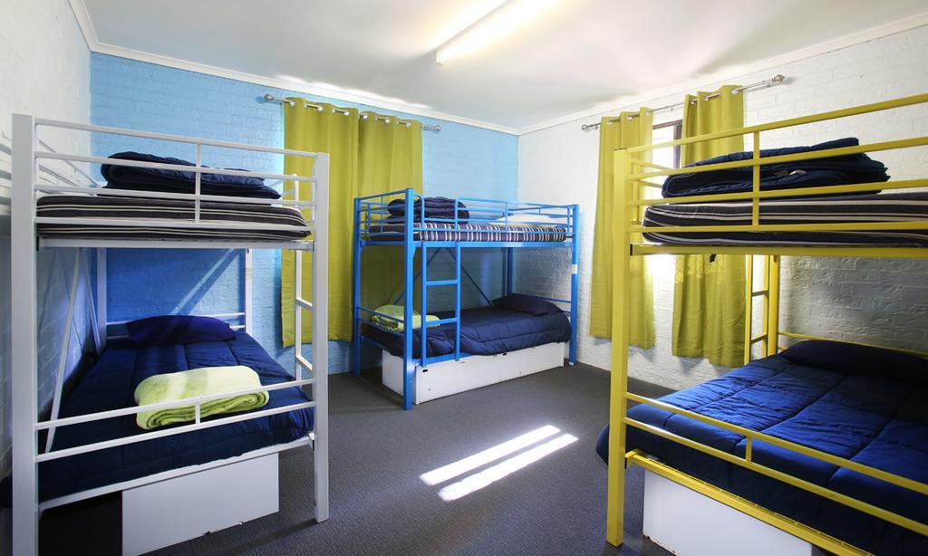 Aussitel Backpackers Hostel Coffs Harbour Buitenkant foto
